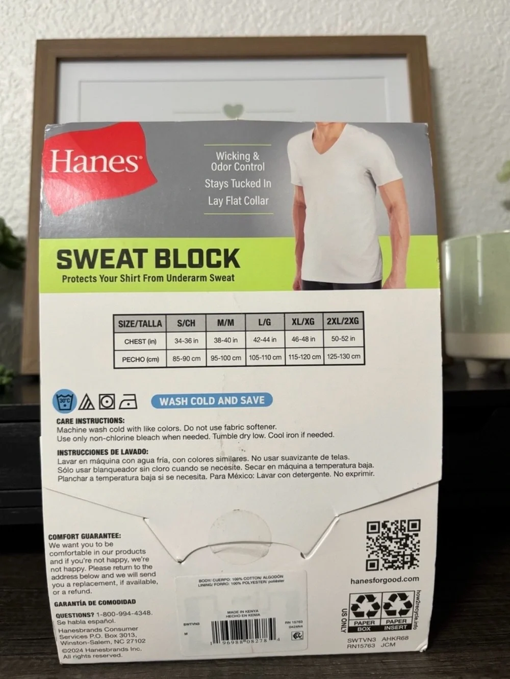 Hanes White V-Neck 3-Pack
Shirts - Picture 2 of 3